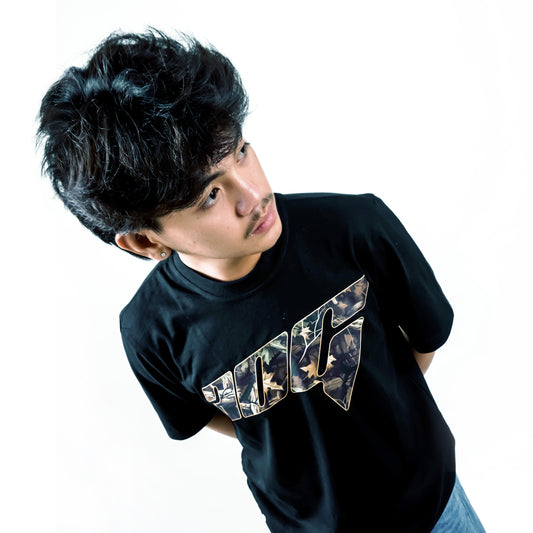 AOG Black Tee, Autumn One